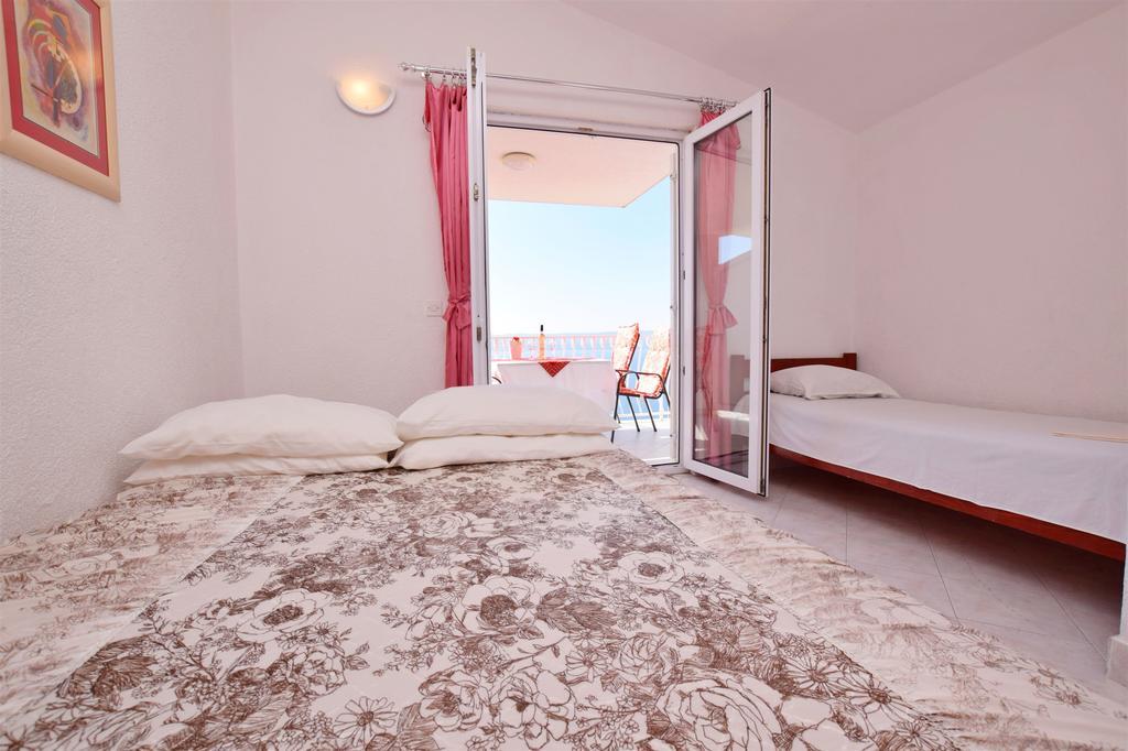 Apartments Dubravka 피사크 외부 사진