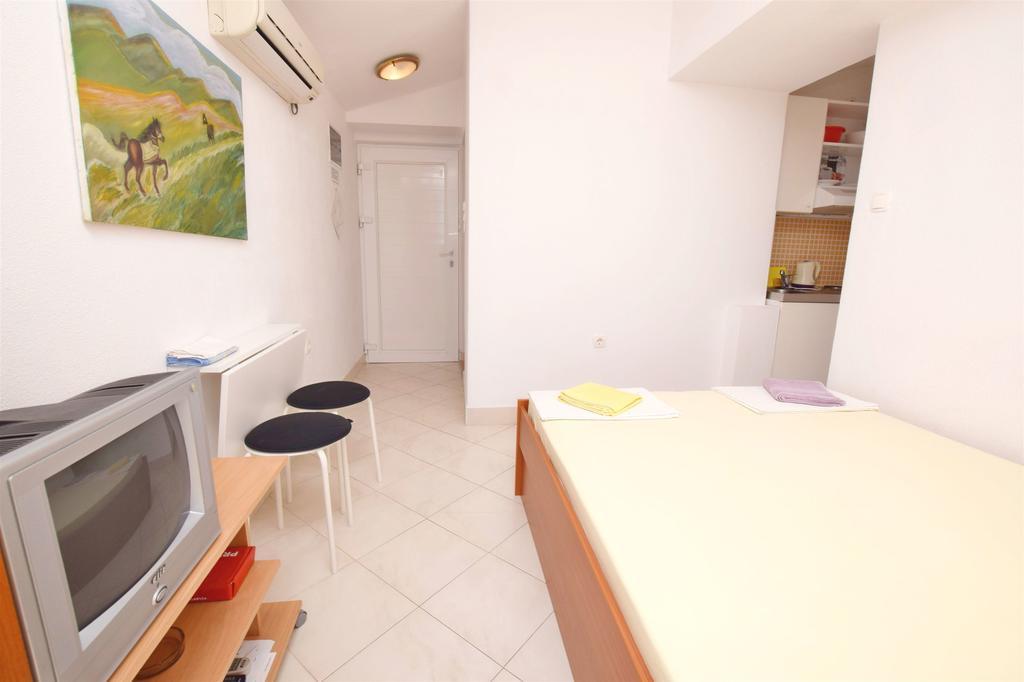 Apartments Dubravka 피사크 외부 사진